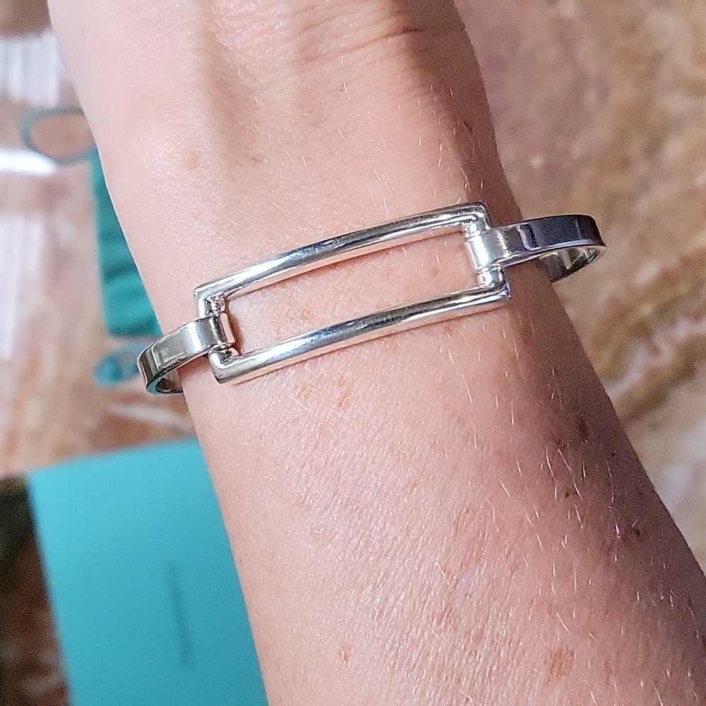 Retired Tiffany Hook Bracelet 2003
